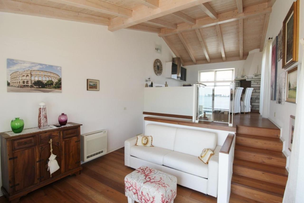 Istrian Villa With Unique Sea View Lovrečica Eksteriør bilde