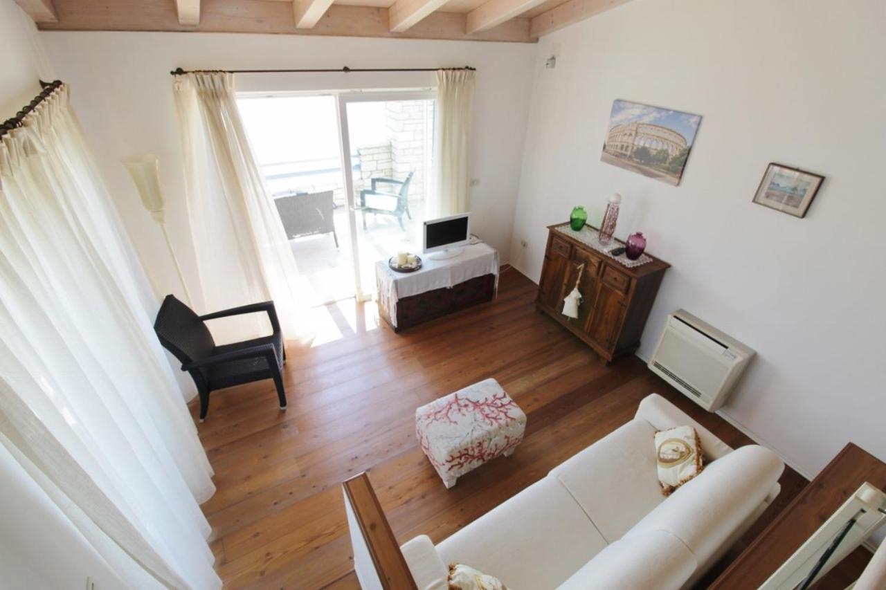 Istrian Villa With Unique Sea View Lovrečica Eksteriør bilde