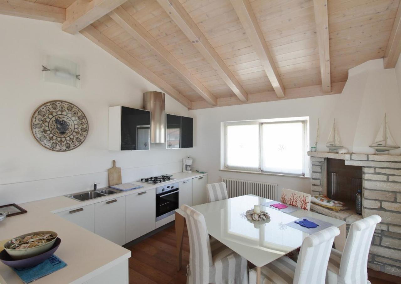 Istrian Villa With Unique Sea View Lovrečica Eksteriør bilde